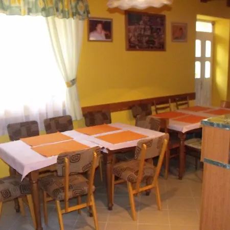 Maison d'hôtes Borostyan Vendeghaz *